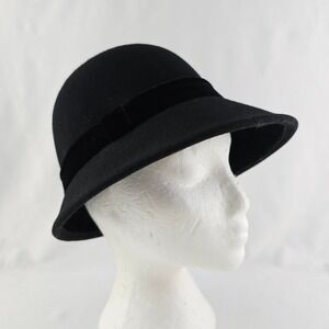 Nine West Women's Vintage Black 100% Wool Cloche Bucket Hat Velvet Trim